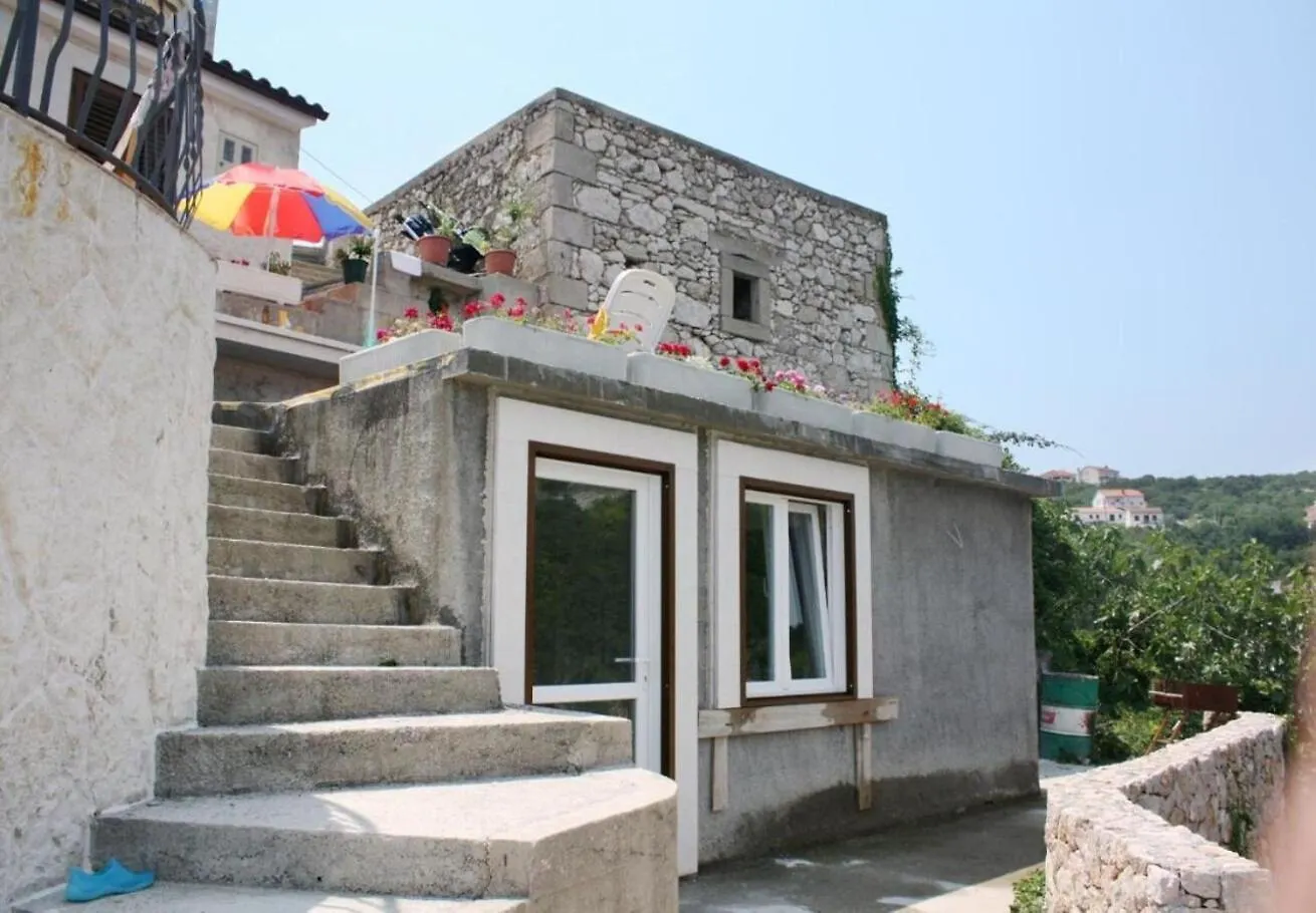 Holiday Home Bernardica - On Cliffs Above Sea Vrbnik
