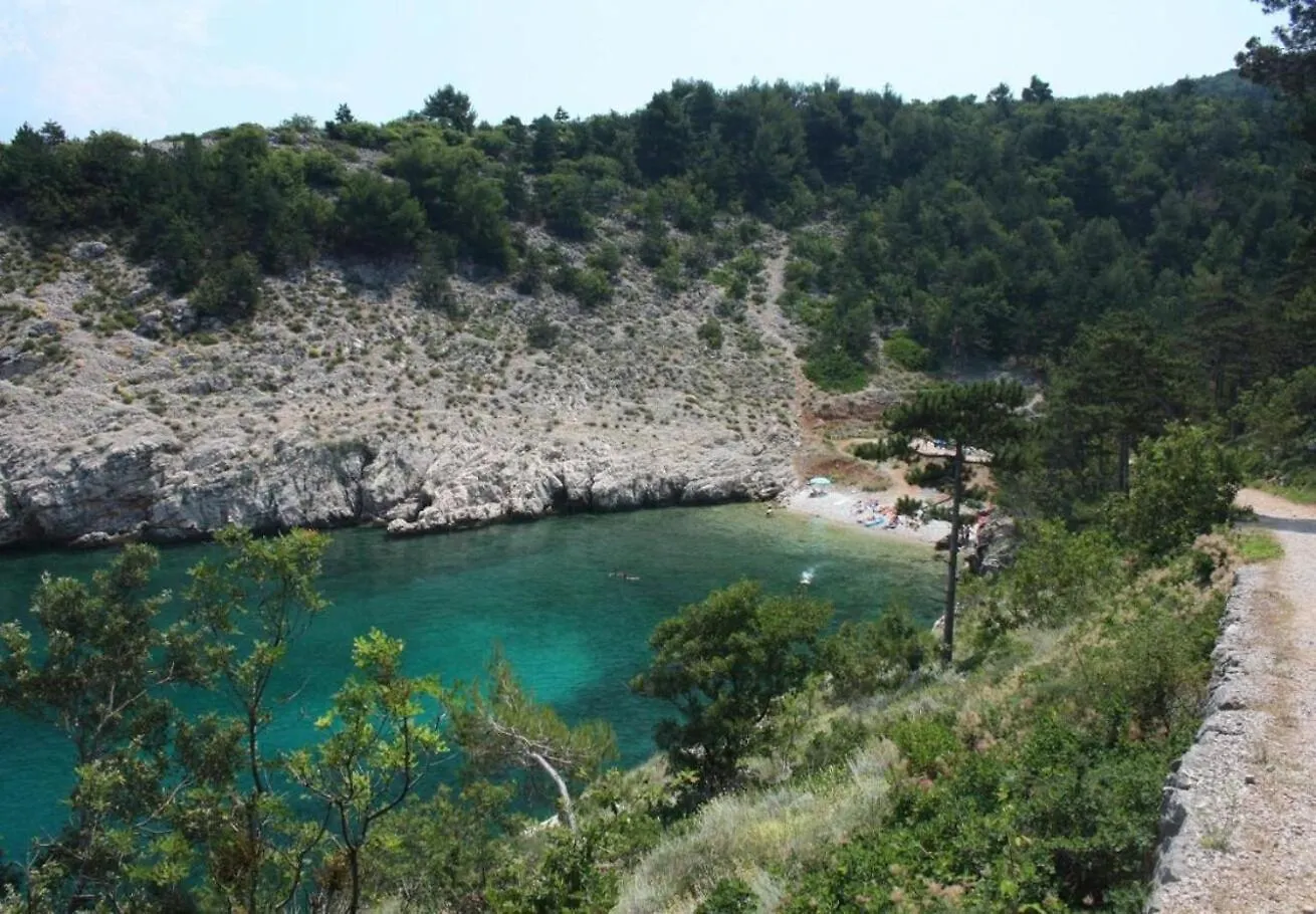 Holiday Home Bernardica - On Cliffs Above Sea Vrbnik   Vrbnik (Primorje-Gorski Kotar)